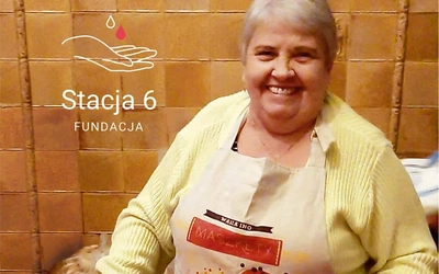 Pieczemy ciasta i pomagamy