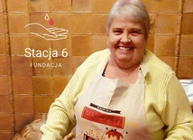 Pieczemy ciasta i pomagamy