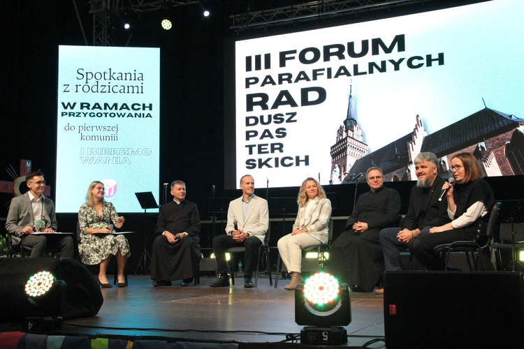 Tarnów. III Forum Parafialnych Rad Duszpasterskich