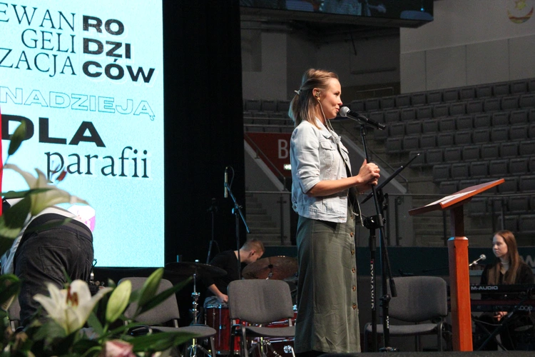 Tarnów. III Forum Parafialnych Rad Duszpasterskich