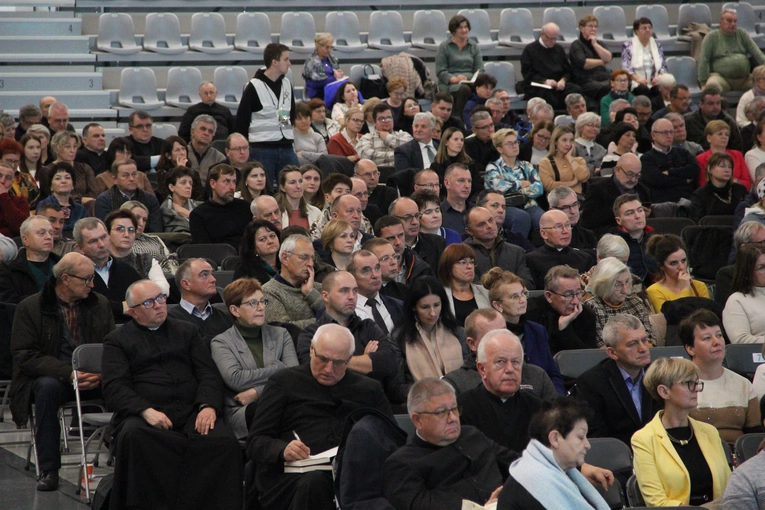 Tarnów. III Forum Parafialnych Rad Duszpasterskich