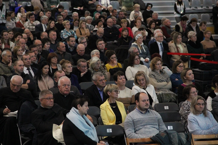 Tarnów. III Forum Parafialnych Rad Duszpasterskich