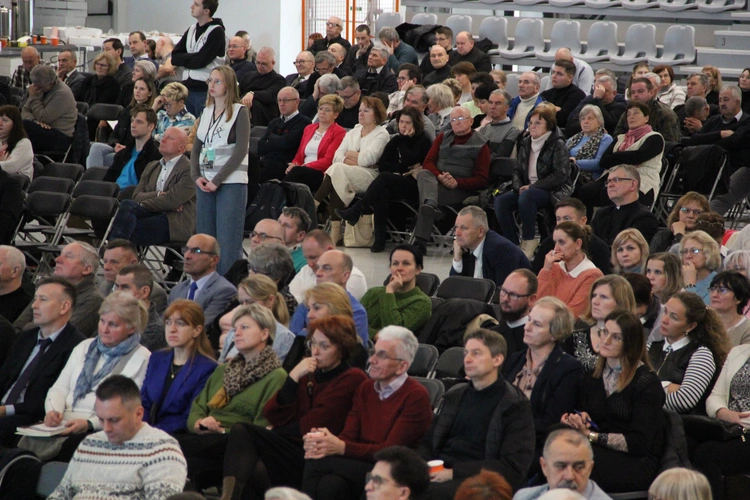 Tarnów. III Forum Parafialnych Rad Duszpasterskich