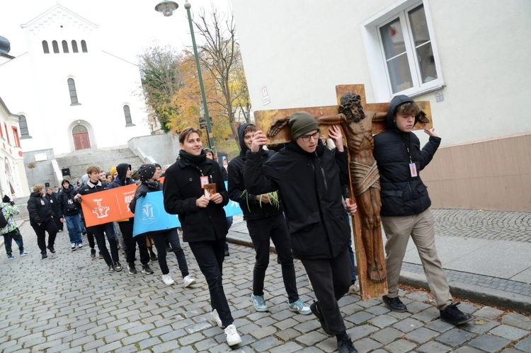 Pielgrzymka na rozpoczęcie Ławki ŚDM