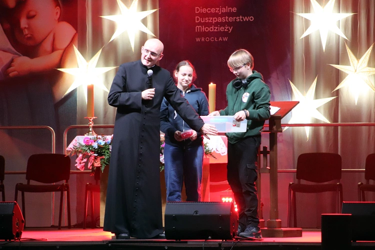 39. Światowy Dzień Młodzieży - spotkanie młodych w hali AWF 