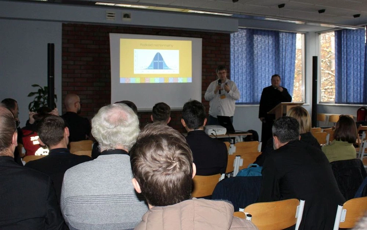 Forum Młodych - konferencje i spotkania