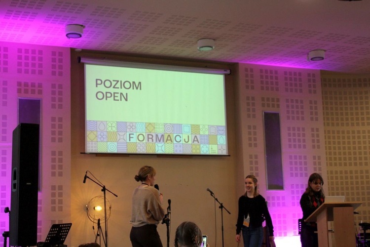 Forum Młodych - konferencje i spotkania