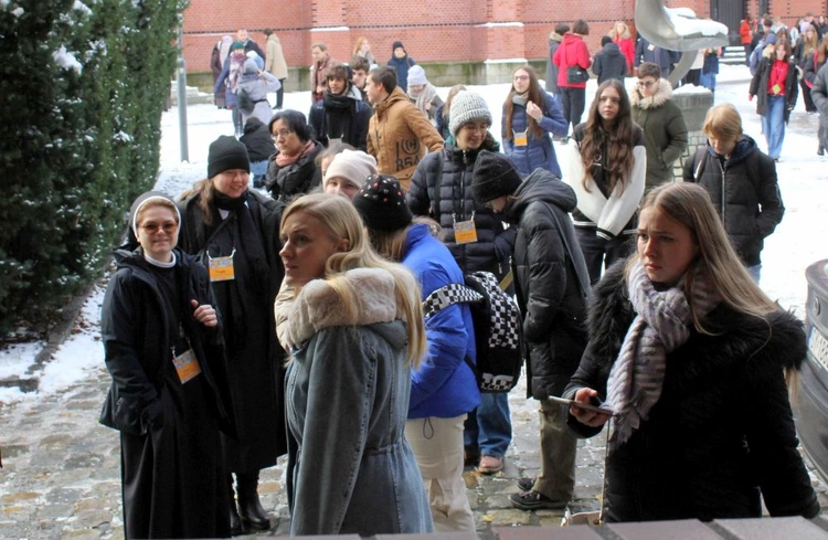 Forum Młodych - konferencje i spotkania