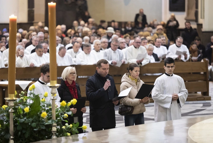 Początek Roku Jubileuszowego w archidiecezji katowickiej cz.2
