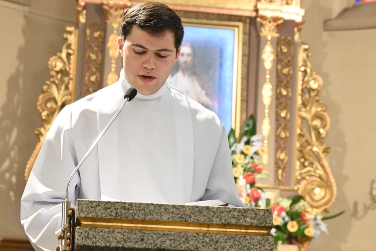 Nowi ministranci (i nie tylko) w Miętustwie 