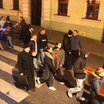 Bazylika pełna młodych