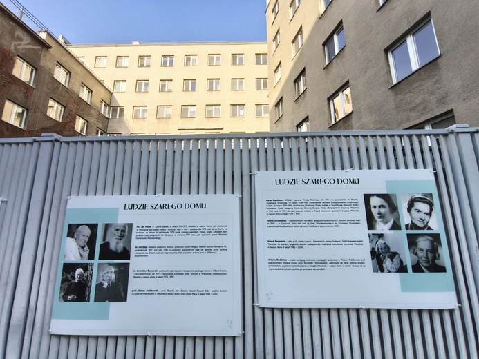 Mieszkańcy Szarego Domu