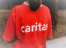 Caritas AL i AGAPE wspierają międzynarodową kampanię przeciwko przemocy