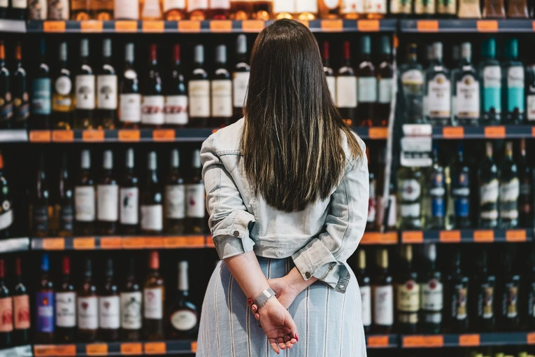 Nic dobrego w alkoholu. Rozmowa z psychoterapeutą uzależnień