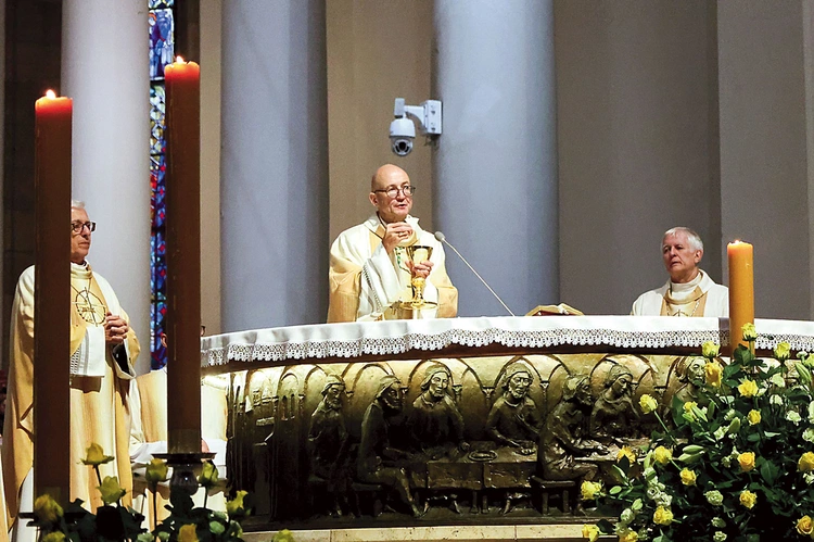 Abp Galbas zaprosił wszystkich diecezjan do nawiedzenia archikatedry Chrystusa Króla w roku jubileuszowym.