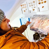 Kolory ziemi pobudziły wyobraźnię Pauliny Tetrycz.