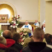 Podczas Eucharystii.