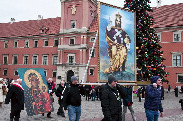 	W organizację włączyli się m.in. Wojownicy Maryi, Męski Różaniec i Zakon Rycerzy św. Jana Pawła II.