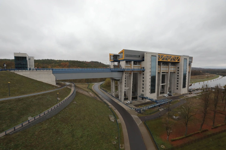 Podnośnia statków Niederfinow