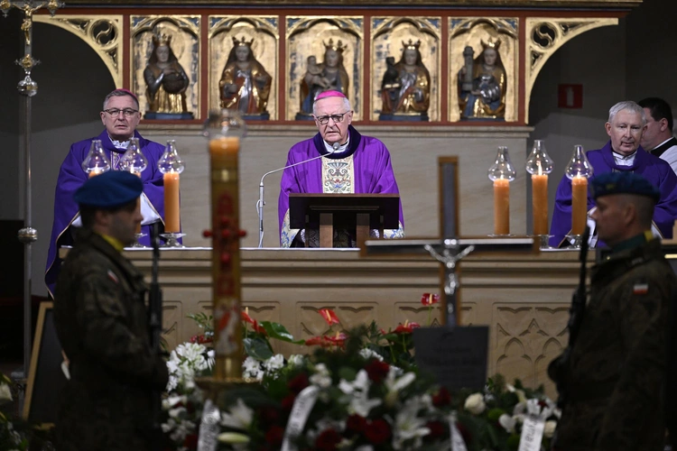 Pogrzeb prezydenta Mikietyńskiego