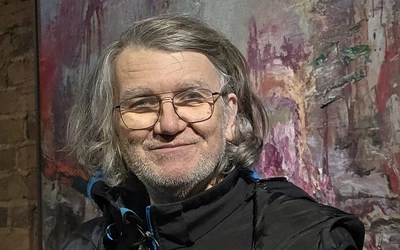 "Poszukiwanie nadziei". Wystawa prac Mariusza Mikołajka w katedrze wrocławskiej