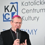 Abp Tadeusz Wojda na gdyńskiej Kurtynie