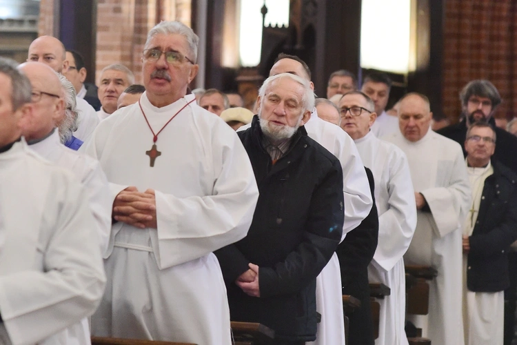 Błogosławieństwo nadzwyczajnych szafarzy Komunii świętej