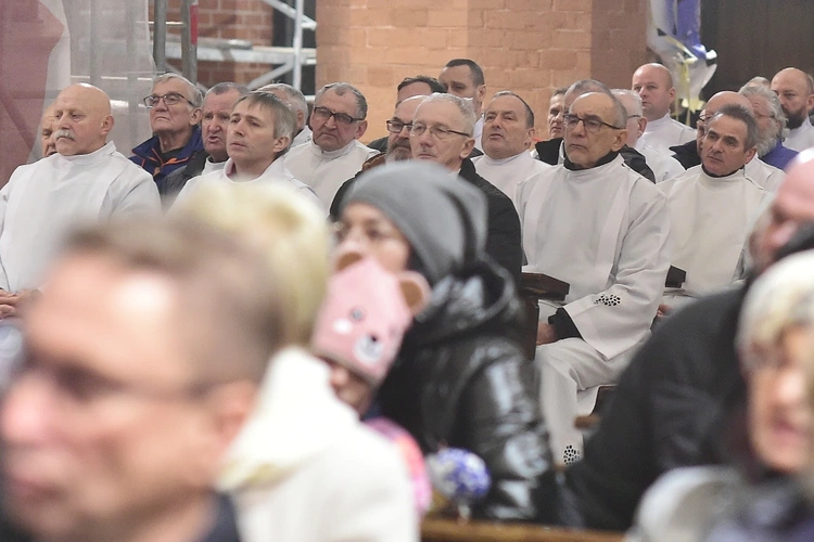 Błogosławieństwo nadzwyczajnych szafarzy Komunii świętej