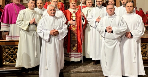 Błogosławieństwo nadzwyczajnych szafarzy Komunii świętej