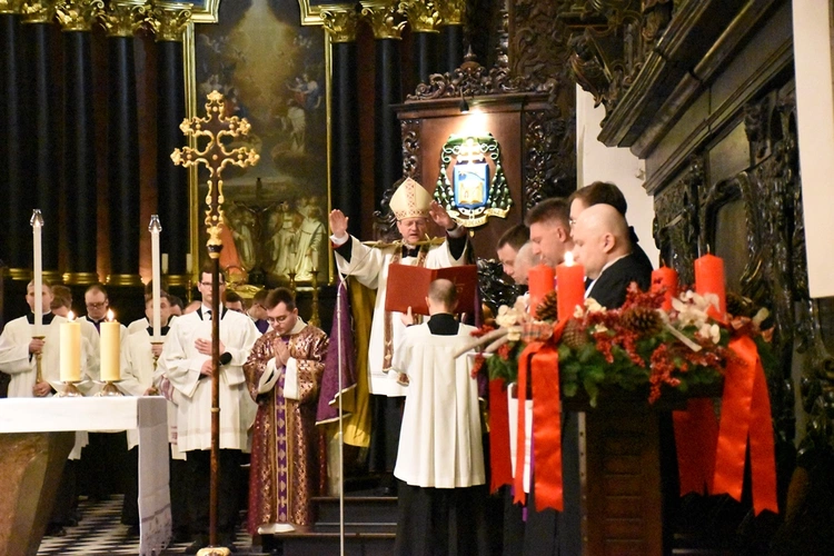 Rozpoczęcie Adwentu w archikatedrze