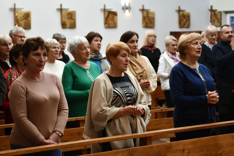Rekolekcje parafialnych zespołów Caritas w Rokitnie