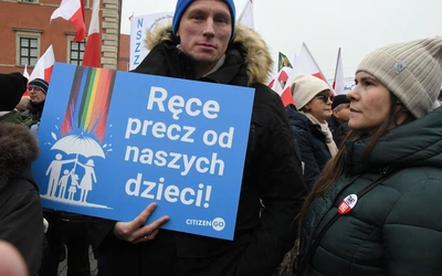 Wielka manifestacja w obronie dzieci