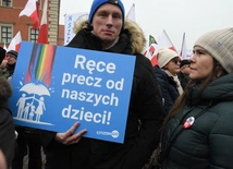 Wielka manifestacja w obronie dzieci [ZDJĘCIA]