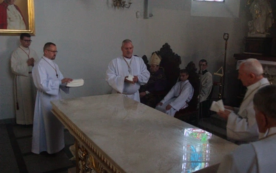 Ołtarz u św. Michała