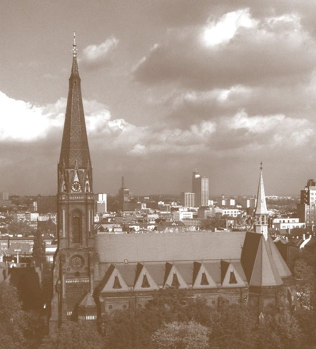 Krzyże górujące nad okolicą
