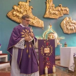 Wprowadzenie relikwii błogosławionej rodziny Ulmów