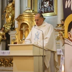Roraty z pasterzem diecezji w Białej Rawskiej