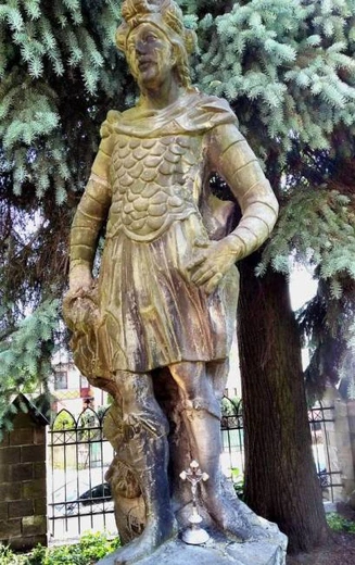 Figura św. Floriana wróciła do Końskich