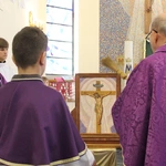 Tarnów-Krzyż. Błogosławieństwo obrazu Chrystusa Ukrzyżowanego