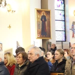 Tarnów-Krzyż. Błogosławieństwo obrazu Chrystusa Ukrzyżowanego