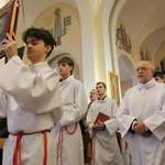 Tarnów-Krzyż. Błogosławieństwo obrazu Chrystusa Ukrzyżowanego