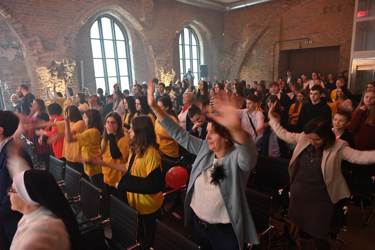 Gala młodych wolontariuszy Caritas AG 2024