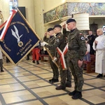 Poczty sztandarowe na barbórce w Sośnicy