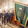 Poczty sztandarowe na barbórce w Sośnicy
