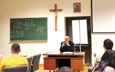 Na spotkaniu Drogi.