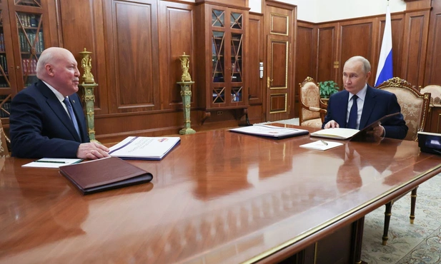 Władimir Putin i Dmitrij Mezencew