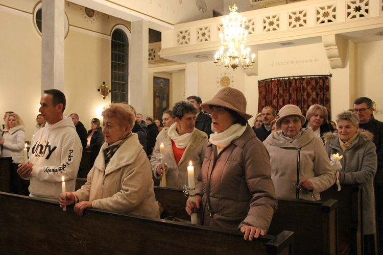Strumienie Wody Żywej i odnowienie przyrzeczeń chrzcielnych