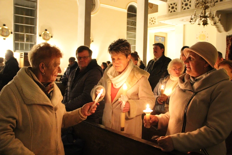 Strumienie Wody Żywej i odnowienie przyrzeczeń chrzcielnych