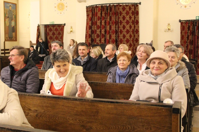 Strumienie Wody Żywej i odnowienie przyrzeczeń chrzcielnych