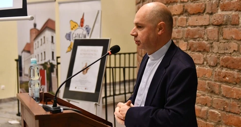 Konferencja naukowa o św. Mikołaju